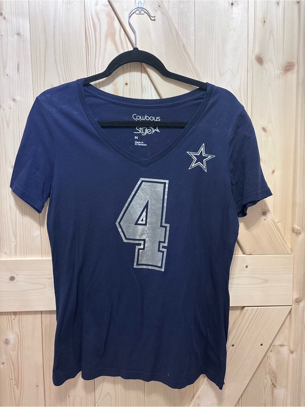 Women’s Dallas Cowboys Navy V-Neck Football Tee with Silver Number 4- Medium